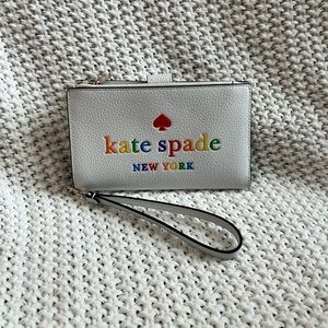 NWOT Kate Spade Rainbow Wristlet